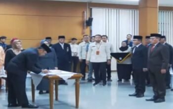 Walikota Cimahi Ngatiyana, Laksanakan Pelantikan Rotasi Mutasi Pejabat Pimpinan Tinggi Pratama.