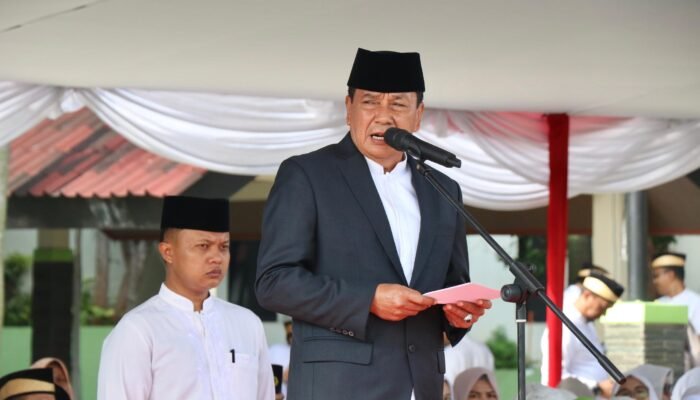 Pimpin Apel Hari Santri 2025, Bupati Tangerang Tegaskan Santri Harus Jadi Pelaku Sejarah
