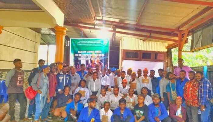 Seminar Sehari dan Orientasi IPMADO Kota Studi Sorong Tahun Angkatan 2025