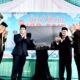 Bupati Kabupaten Bandung dan Unsur Forkopimda melakukan kunjungan ke sejumlah stand Job Fair di area Plaza Upakarti Kabupaten Bandung, Rabu (1/10/25)