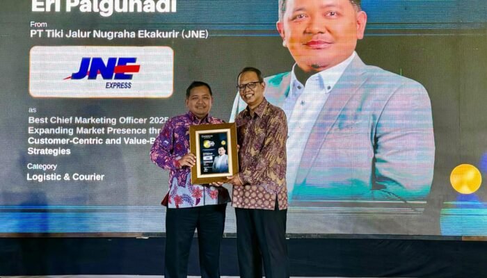 Jelang Ulang Tahun ke-35, JNE Raih Penghargaan Best Chief Marketing Officer (CMO) Award 2025