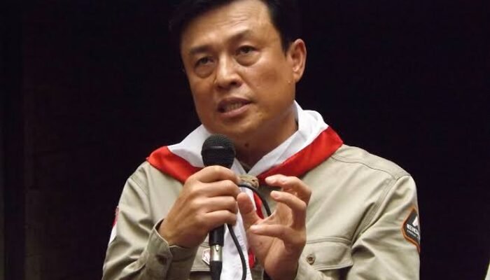 Ronny Lukito Dianugerahi Kujang: Simbol Kehormatan atas Dedikasi Pelestarian Alam Indonesia