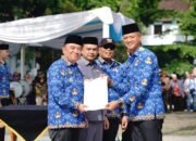 Langkah Strategis Tuntaskan Status Tenaga Honorer, Bupati Abdusy Syakur Lantik 6.596 P3K Paruh Waktu di Garut