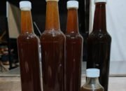 Wawan Sukses Kembangkan Budidaya Lebah Madu Odeng, Produk Lokal Padasuka Kian Diminati