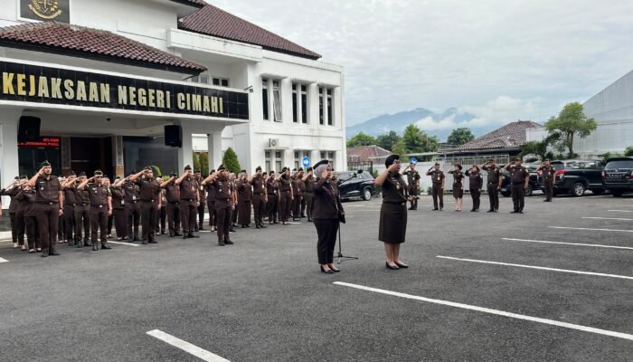 Kejari Cimahi Tuntaskan Rangkaian Hakordia 2025, Ungkap Sejumlah Kasus Korupsi dan Lakukan Penggeledahan di STIKES Budi Luhur