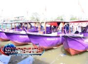 Bupati Tangerang Serahkan 9 Kapal Tangkap kepada Nelayan Kronjo, Perkuat Ekonomi Pesisir