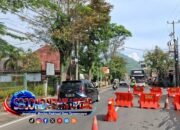 Operasi Lilin Lodaya 2025, Satlantas Polres Garut Terapkan Sistem One Way untuk Urai Kepadatan Arus Lalu Lintas