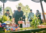 Ziarah HJG ke-213, Bupati Garut Kenang Dedikasi Dede Satibi dan Momon Gandasasmita