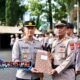 Kapolres Pimpin Upacara Kenaikan Pangkat Pengabdian dan Pemberian Penghargaan di Mapolres Garut