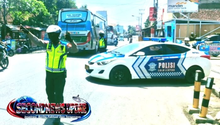 Arus Mudik Naik Drastis, Polres Garut Terapkan 6 Kali Sistem One Way di Jalur Limbangan–Malangbong