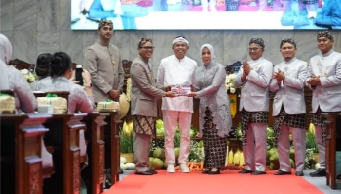 Bupati Bandung dan Gubernur Jabar Sepakat Tangani Banjir hingga Sampah di Bandung Raya