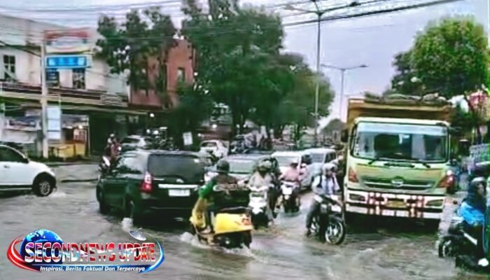 Banjir Kepung Soreang, Jalan Raya Lumpuh! Warga Bandawa Soroti Proyek Sekolah Rakyat