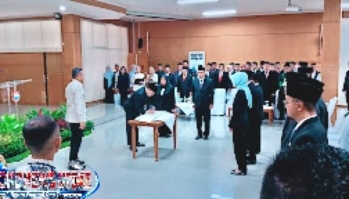 Breaking! 103 Pejabat ASN Cimahi Dilantik, Wali Kota Ngatiyana Tegaskan Rotasi Sudah Sesuai Aturan