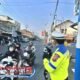 Polisi Atur Lalu Lintas di Jalan Raya Kadungora Garut, Antisipasi Macet dan Kecelakaan