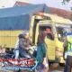 Polisi Atur Lalu Lintas di Jalan Raya Limbangan-Malangbong Garut, Arus Kendaraan Ramai Lancar