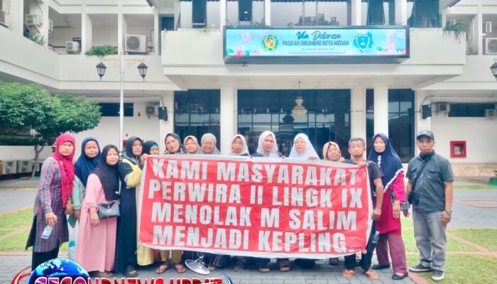 Warga Lingkungan IX Tandatangani Petisi Tolak M Salim Jadi Kepling