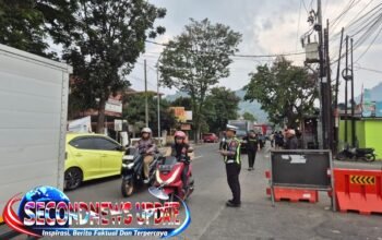 Polisi Intensifkan Patroli di Jalur Kadungora Garut, Pastikan Lalu Lintas Aman dan Lancar