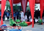 Walikota Cimahi Ngatiyana saat menjadi Inspektur Upacara Peringatan Hari Kebangkitan Nasional (Harkitnas) ke-118 tahun 2026 di Lapangan Apel Kompleks Perkantoran Pemkot Cimahi, Rabu (20/5/2026).