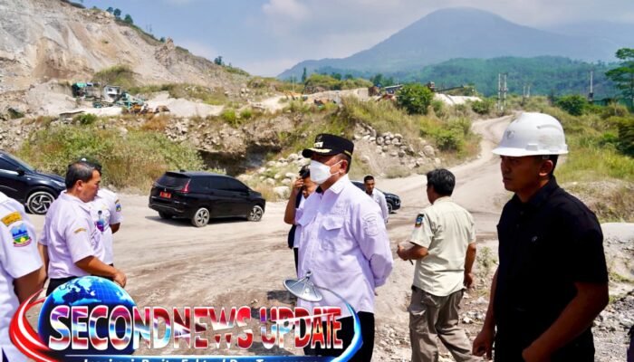 Bupati Garut dan ESDM Jabar Tinjau Lokasi Tambang di Leles, Tiga Operasional Dihentikan Sementara