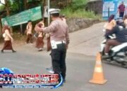 Polisi Polsek Leuwigoong Intensif Atur Arus Lalu Lintas di Jalur Utama Garut, Cegah Kemacetan dan Kecelakaan