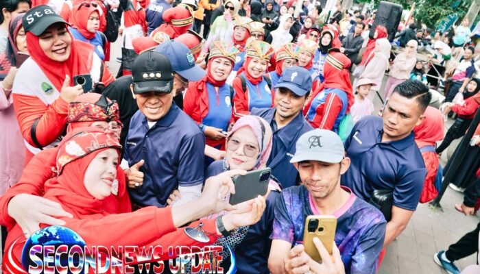 CFD Perdana Cimahi Diserbu Ribuan Warga, Ngatiyana Siap Jadikan Agenda Rutin untuk Tekan Polusi dan Dongkrak UMKM