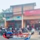 Viral! Bahu Jalan Simaying Menes Dipenuhi Motor Diduga Milik J&T, Pengguna Jalan Minta Segera Ditertibkan