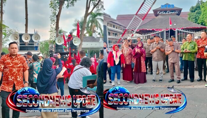 Ratusan Buruh Kepung DPRD Cimahi, Desak Presiden Cabut Aturan Pajak hingga Omnibus Law, DPRD Langsung Kirim Rekomendasi ke Pusat