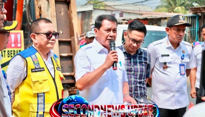 Rekonstruksi Jalan Cadas–Sepatan–Jati dan Gardu–Tanah Merah Dimulai, Bupati Tangerang Minta Warga Bersabar