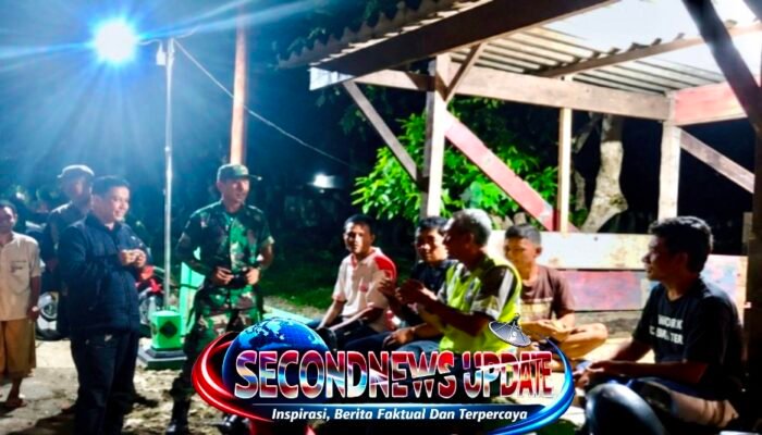 Babinsa dan Linmas Bersinergi Patroli Malam, Jaga Kamtibmas Wilayah Eromoko