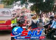 Polsek Karangpawitan Sigap Atur Lalu Lintas, Cegah Kemacetan di Jalur Utama Garut