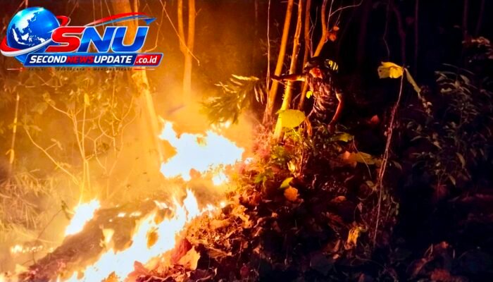 Api Berkobar di Bawah Jurang, Babinsa Klego Bergerak Cepat Cegah Kebakaran Merembet ke Permukiman