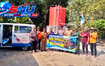 Alumni SMPN 2 Masaran Gerak Cepat, 10 Ribu Liter Air Bersih Digelontorkan untuk Warga Sragen