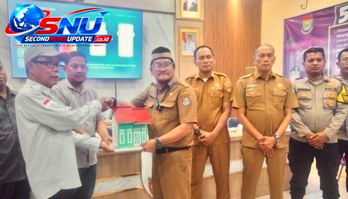 Program Bedah Rumah RTLH di Kosambi dan Teluknaga Diserahterimakan, Pemerintah Tekankan Kebersihan Lingkungan