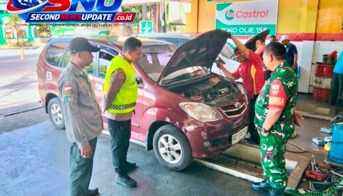 Babinsa Kratonan Sambangi Bengkel Mobil, Dorong UMKM Naik Kelas dan Buka Lapangan Kerja