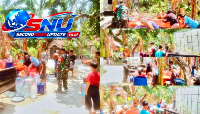 Kemarau Belum Usai, Babinsa Wonosegoro Dampingi Droping 12.000 Liter Air Bersih untuk Warga Jlobog